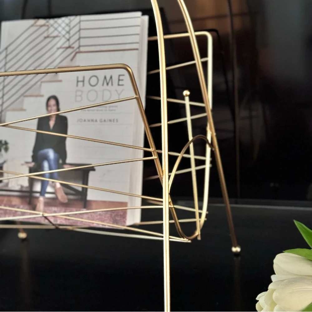 Mid-Century Modern, Gold Metal Brass Magazine Rack